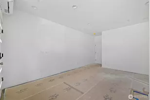 1825 E Pine St, Seattle, WA 98122 - Photo 9