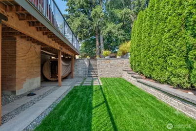 18804 64th Avenue NE, Kenmore, WA 98028 - Photo 33