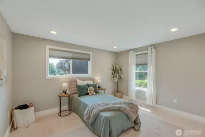 18804 64th Avenue NE, Kenmore, WA 98028 - Photo 17