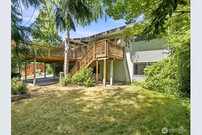17805 NE 9th Street, Bellevue, WA 98008 - Photo 29