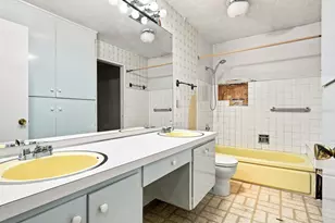 17805 NE 9th St, Bellevue, WA 98008 - Photo 23