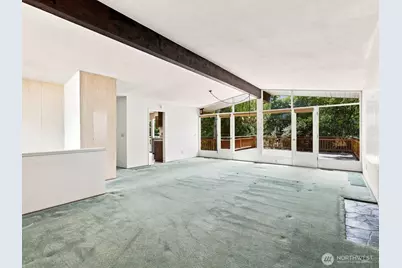 17805 NE 9th Street, Bellevue, WA 98008 - Photo 15
