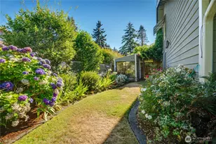 11409 Cloverdale Ct SW, Lakewood, WA 98499 - Photo 27