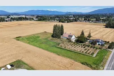 17439 McLean Road, Mount Vernon, WA 98273 - Photo 3