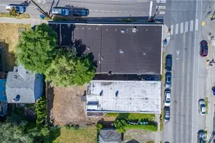 305 NE 65th St, Seattle, WA 98115 - Photo 7