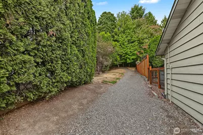 23730 9th Place W, Bothell, WA 98021 - Photo 39