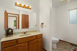 7805 186th St SW, Edmonds, WA 98026 - Photo 19