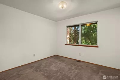 7805 186th Street SW, Edmonds, WA 98026 - Photo 21