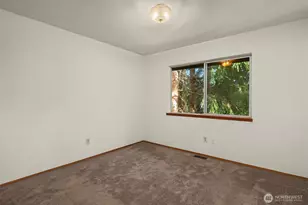 7805 186th St SW, Edmonds, WA 98026 - Photo 21