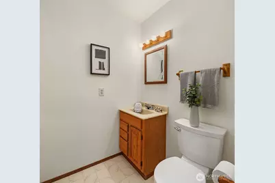 7805 186th Street SW, Edmonds, WA 98026 - Photo 13