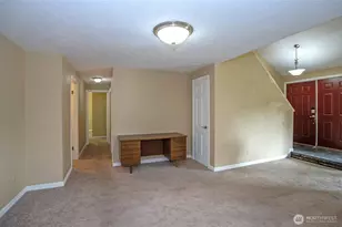 619 Cougar St SE, Lacey, WA 98503 - Photo 5
