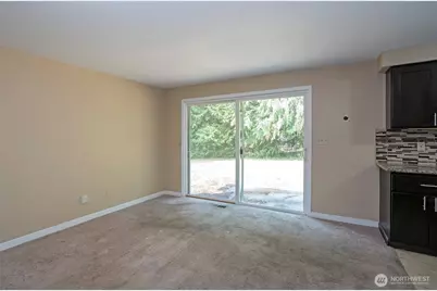 619 Cougar Street SE, Lacey, WA 98503 - Photo 9