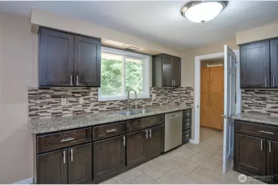 619 Cougar Street SE, Lacey, WA 98503 - Photo 11