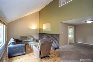 619 Cougar St SE, Lacey, WA 98503 - Photo 3