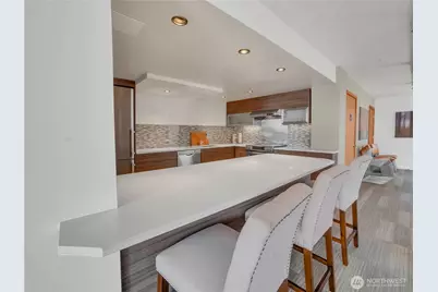 2201 3rd Avenue #1205, Seattle, WA 98121 - Photo 13