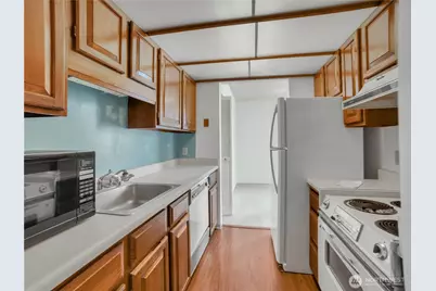 2201 3rd Avenue #1205, Seattle, WA 98121 - Photo 7