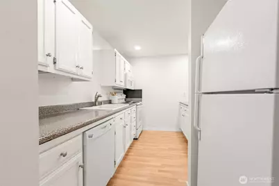 555 Prospect Street #1, Seattle, WA 98109 - Photo 9