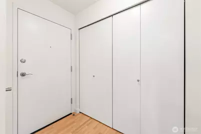 555 Prospect Street #1, Seattle, WA 98109 - Photo 17