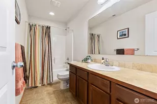 130 NE Miramar Cir, Bremerton, WA 98311 - Photo 21