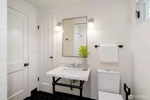 4003 W Armour St, Seattle, WA 98199 - Photo 19