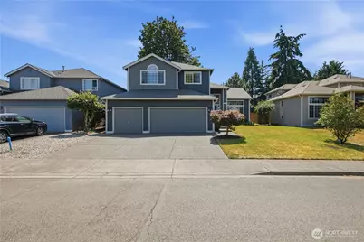 5620 Evergreen Loop SE, Auburn, WA 98092 - Photo 3