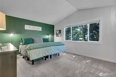 5620 Evergreen Loop SE, Auburn, WA 98092 - Photo 19
