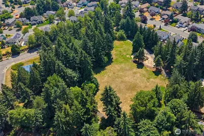 5620 Evergreen Loop SE, Auburn, WA 98092 - Photo 39
