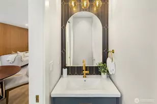 11028 Evanston Ave N, Seattle, WA 98133 - Photo 7