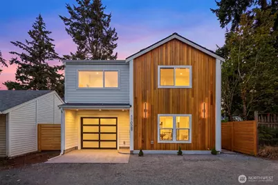 11028 Evanston Avenue N, Seattle, WA 98133 - Photo 1