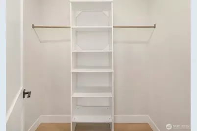 11028 Evanston Avenue N, Seattle, WA 98133 - Photo 13
