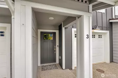 2009 101st Avenue SE #3, Lake Stevens, WA 98258 - Photo 3