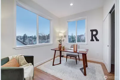 7008 Linden Avenue N, Seattle, WA 98103 - Photo 19