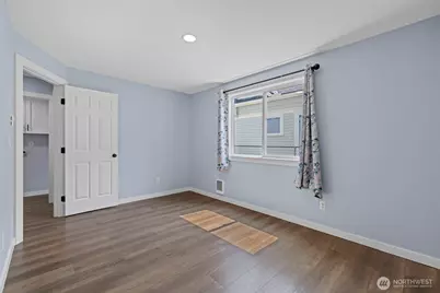 2104 Rockefeller Avenue #1716, Everett, WA 98201 - Photo 15