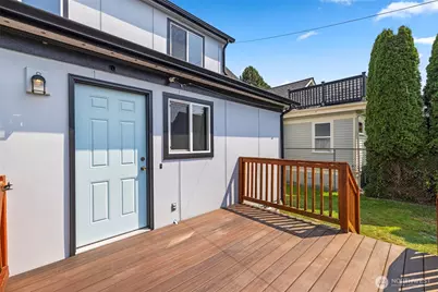 2104 Rockefeller Avenue #1716, Everett, WA 98201 - Photo 17