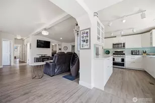 3802 James St, Bellingham, WA 98226 - Photo 5