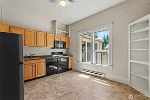 140 S Cambrian Ave, Bremerton, WA 98312 - Photo 5