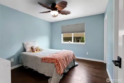 1818 186th Avenue E, Lake Tapps, WA 98391 - Photo 5
