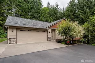 347 Ferncrest Rd, Longview, WA 98632 - Photo 3