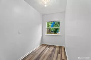 5509 Kensington Pl N, Seattle, WA 98103 - Photo 5