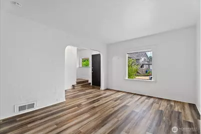 5509 Kensington Place N, Seattle, WA 98103 - Photo 11