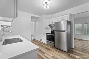 5509 Kensington Pl N, Seattle, WA 98103 - Photo 15