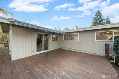 24 158th Place SE, Bellevue, WA 98008 - Photo 23