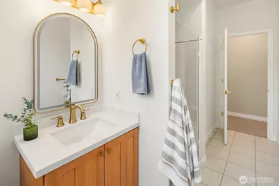 2501 134th Avenue SE, Bellevue, WA 98005 - Photo 17