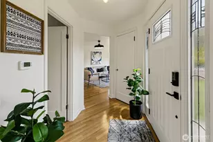 8215 4th Ave NE, Seattle, WA 98115 - Photo 5