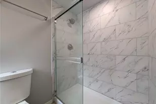 1729 18th Ave, Seattle, WA 98122 - Photo 17