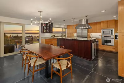 227 Highland Drive, Edmonds, WA 98020 - Photo 3