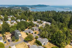 7337 E Patricia St, Port Orchard, WA 98366 - Photo 33