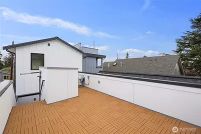 516 N 102nd Street, Seattle, WA 98133 - Photo 17