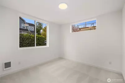 516 N 102nd Street, Seattle, WA 98133 - Photo 5