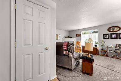 214 SE 11th Circle, Battle Ground, WA 98604 - Photo 5